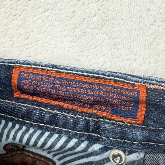 Rock Revival Capri Luz Embroidered Jeans Women's Size 30 - Picture 7 of 16